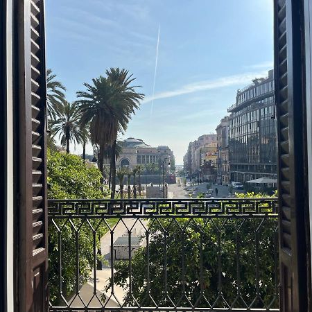 Hotel La Dimora Di Donna Claudia Palermo Esterno foto