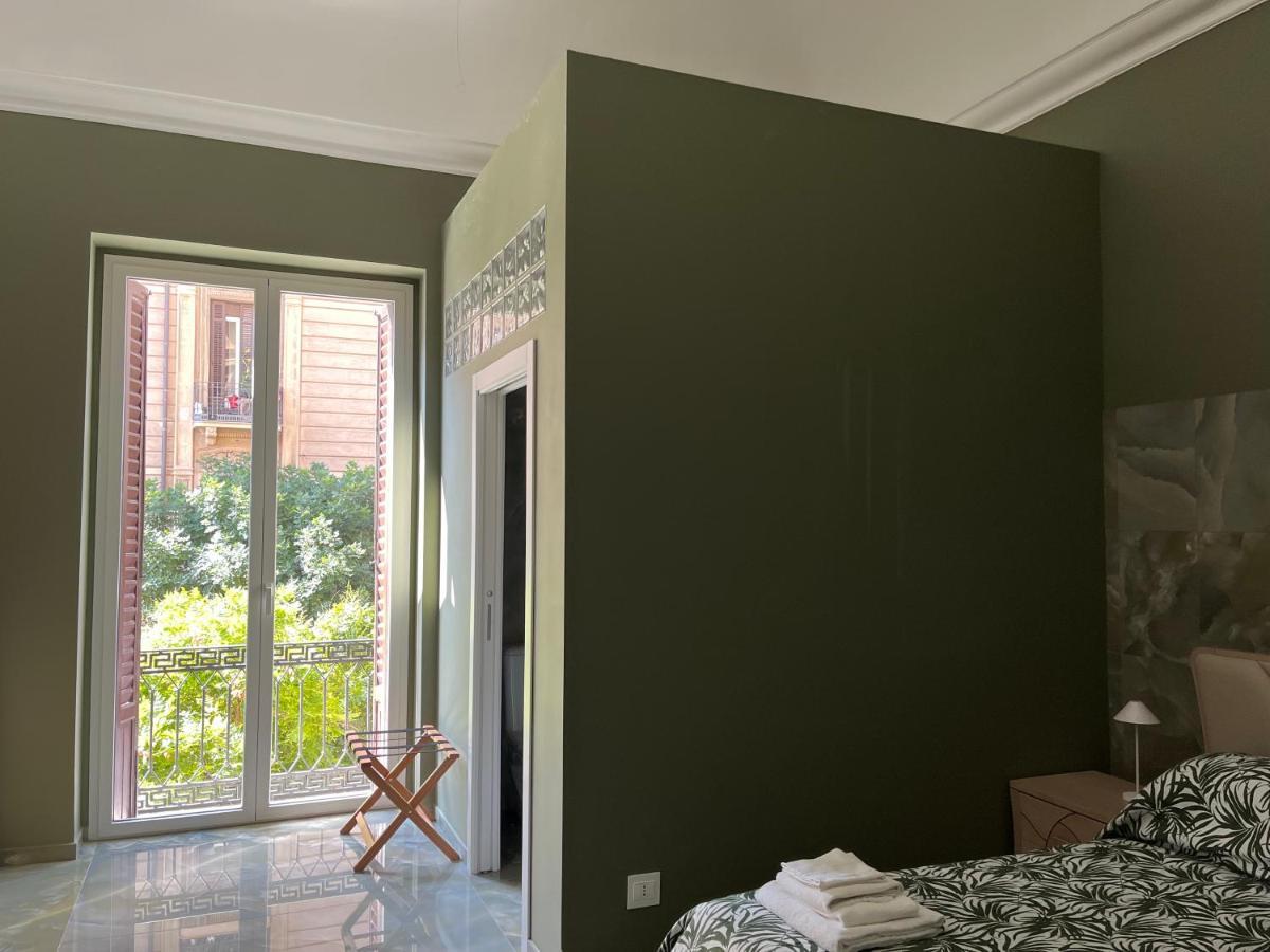 Hotel La Dimora Di Donna Claudia Palermo Esterno foto