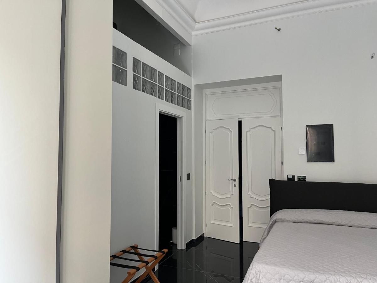 Hotel La Dimora Di Donna Claudia Palermo Esterno foto
